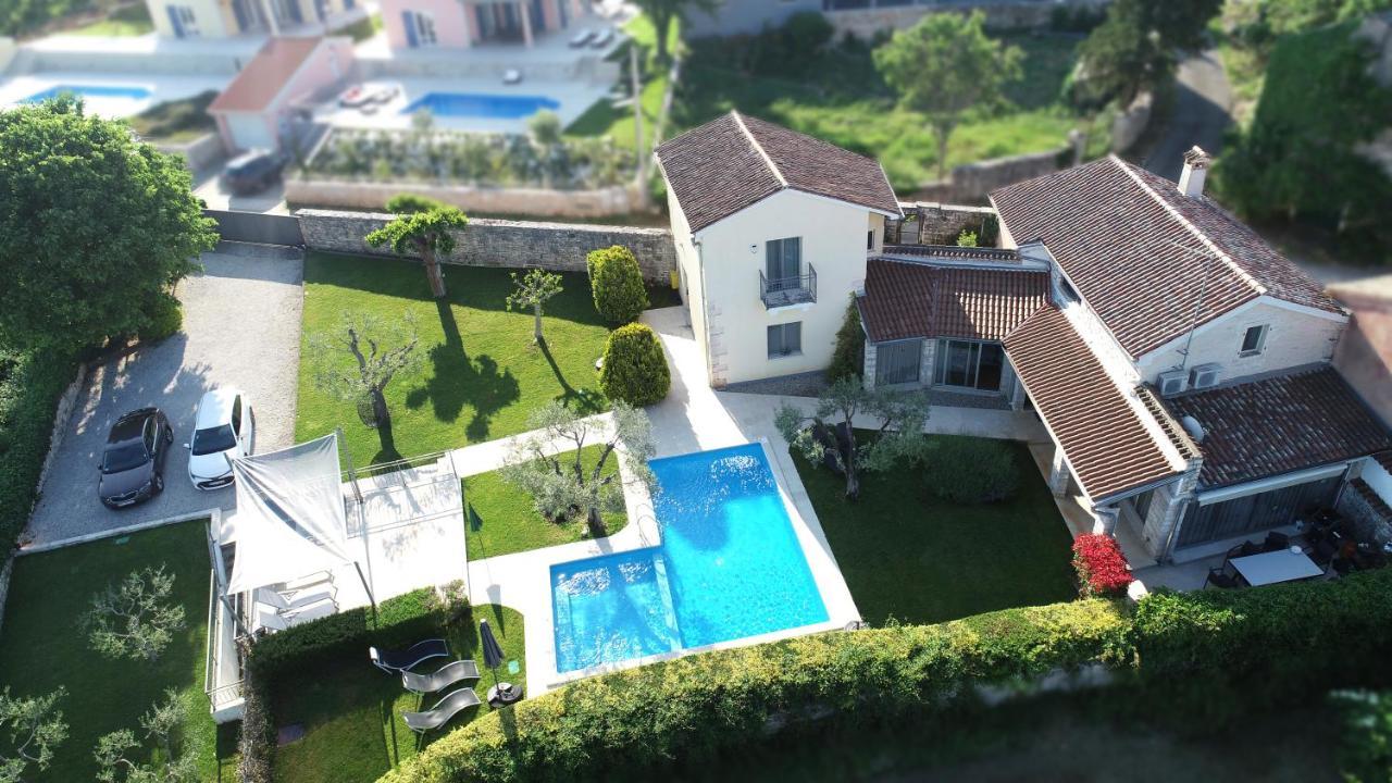 Art Villa Sis Rovinj Exterior foto